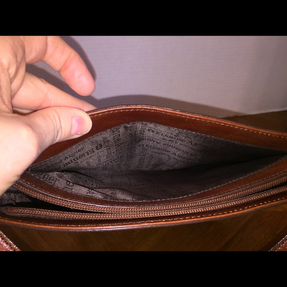 Etienne Aigner’s Vintage Burgundy Satchel - Picture 6 of 8